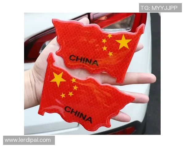 足球明星背影车贴设计灵感分享与创意展示让你的爱车更具个性魅力 足球明星背影车贴设计灵感分享与创意展示让你的爱车更具个性魅力