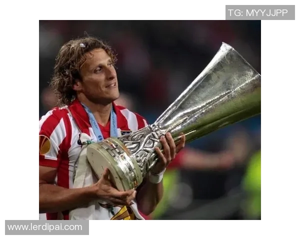 足球明星迭戈的传奇人生与辉煌成就揭秘 足球明星迭戈的传奇人生与辉煌成就揭秘